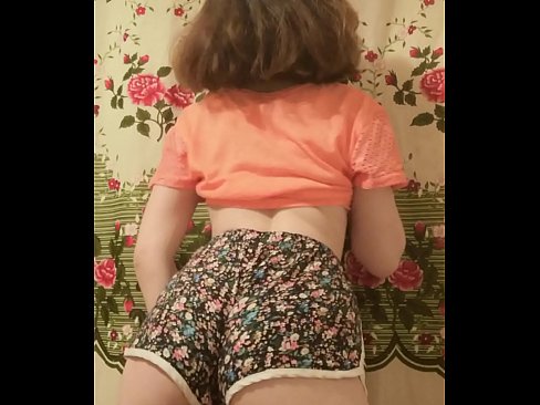 ❤️ Garota jovem e sexy tirando seus shorts da câmera ️❌ Sexo superior em pt-br.masseffect1.ru ️❤